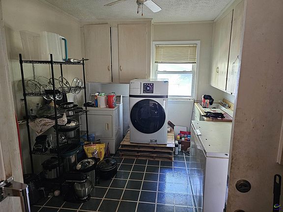5th image of 22 Jim Harp Rd