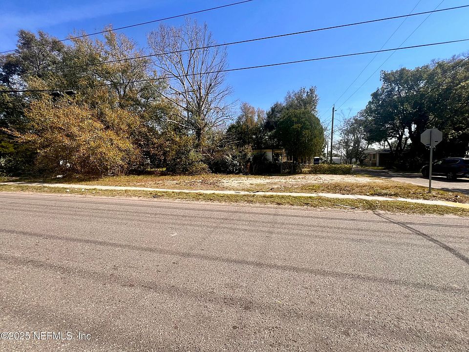 1st image of 0 E 22ND Street