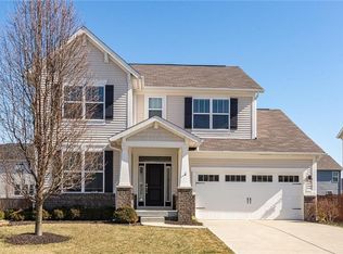 7829 Gray Eagle Dr, Zionsville, IN 46077