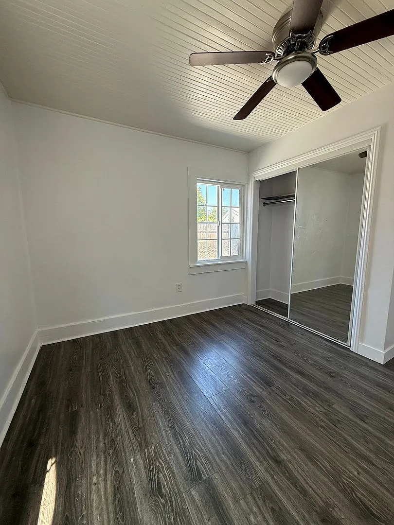 Roseberry - 7400 — Photo 2