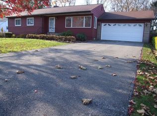 4166 Kirtland Rd, Willoughby, OH 44094