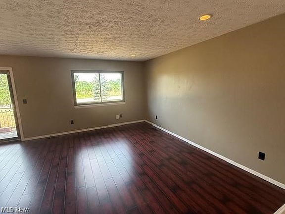 4th image of 4015 Marks Rd APT 2D