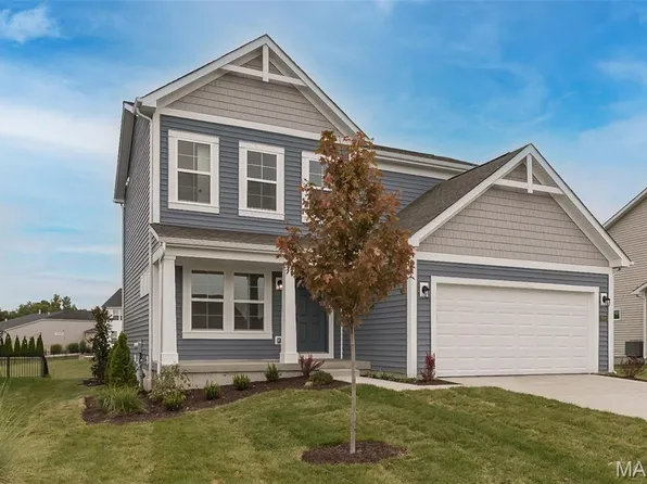 1919 Rolling River Cir, Saint Paul, MO 63366