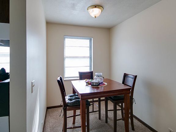 3rd image of 1417-1419 Leavenworth St #11297673
