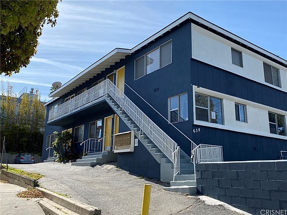 5th image of 638 Grant St