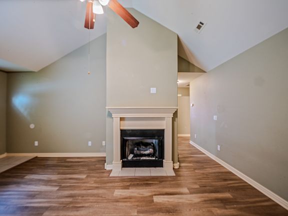 5th image of 288 Copper Oaks Dr #288