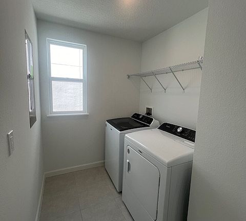 5th image of 14023 Lochend Way