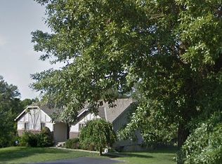7405 NW Roanridge Cir, Platte Woods, MO 64151