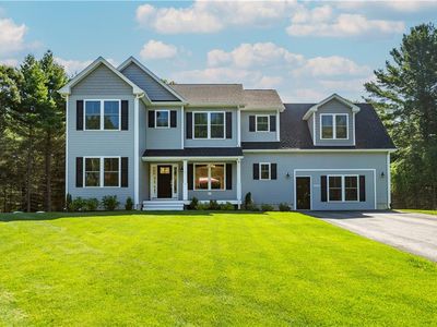 1 Cassidy Trl, Coventry, RI, 02816