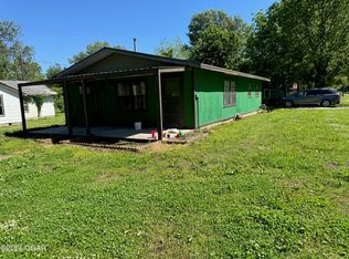 639 W 6th St, Baxter Springs, KS 66713