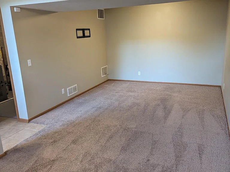16509 Grant St — Photo 16