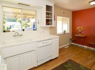 226 Fridley Dr, Santa Cruz, CA 95060