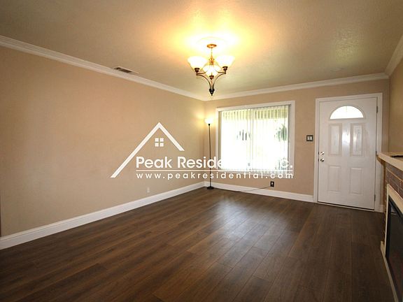5th image of 3837 Donna Cir