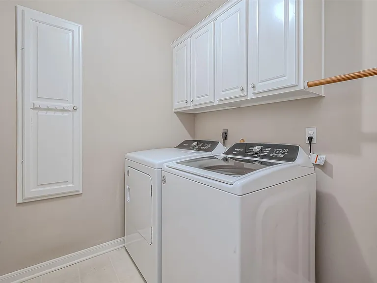 7135 Woodland Oaks — Photo 16