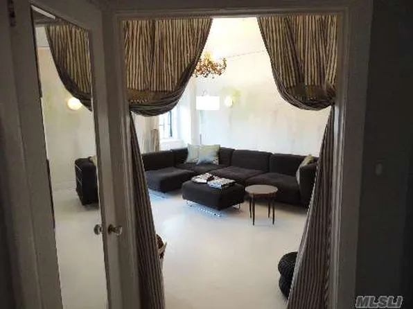 1 Ascan Avenue image 1 of 3