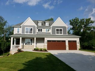 4550 Fender Rd, Naperville, IL 60532