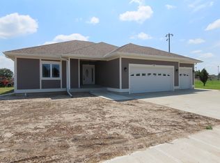 575 7th Ave, Columbus, NE 68601