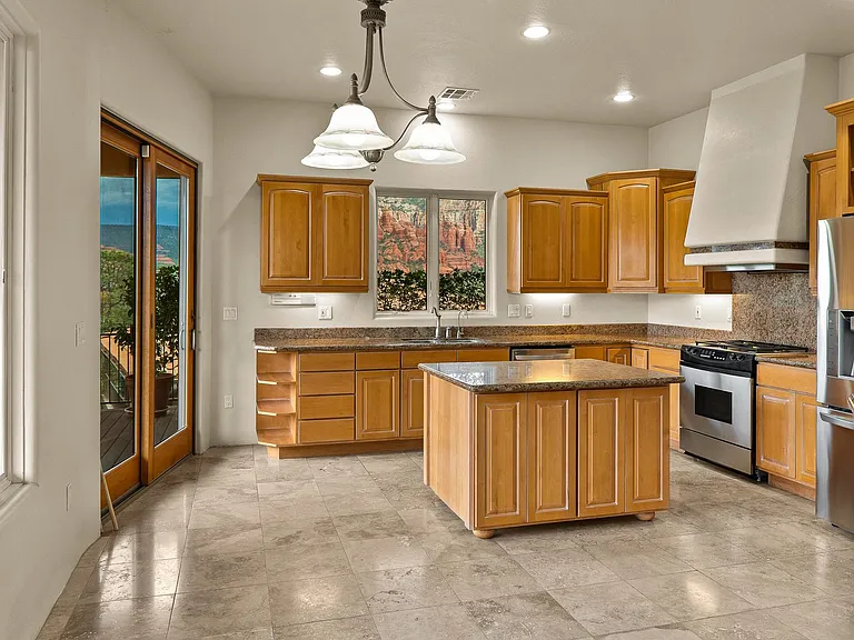 227 Les Springs Dr — Photo 41