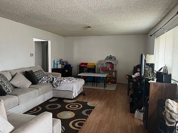 5th image of 1323 N Holmes Ct