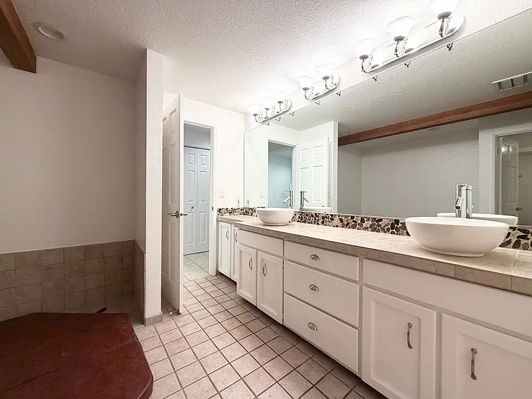 28811 Sound View Dr S — Photo 39