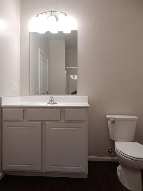2 bed, $1,650 — Photo 4