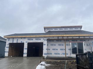 6652 Uecker Dr, Deforest, WI 53532