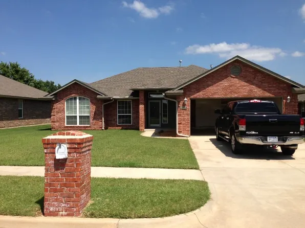 1608 Jordan Dr, Moore, OK 73160