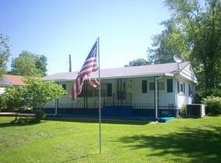 411 4th St, Park Hills, MO 63601