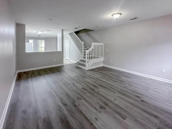 4157 Napoli Lake Dr, Riviera Beach, FL 33410