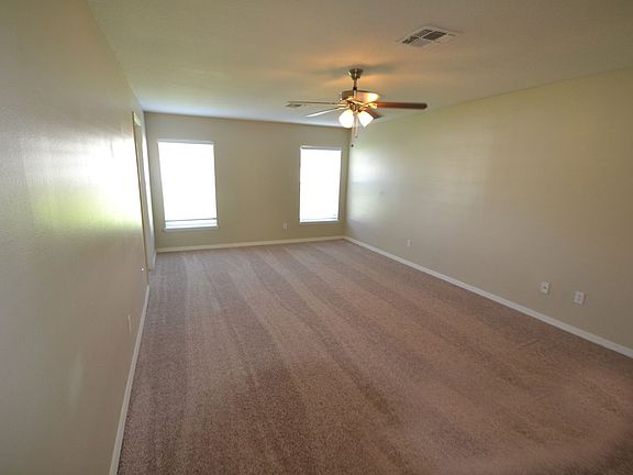 4th image of 2167 Continental St