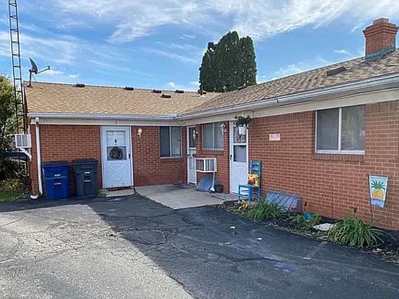 2nd image of 3220 Dorian Ct #2