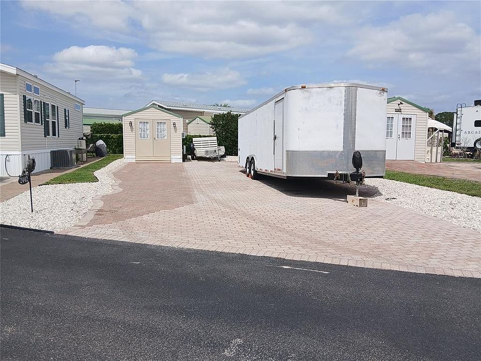 1st image of 2442 LIMEWOOD AVENUE