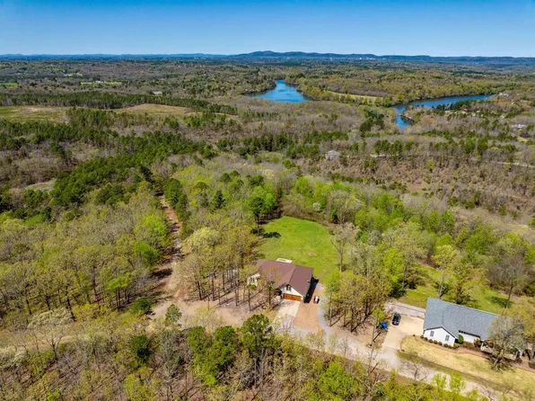 438 Ohio Dr, Hot Springs, AR 71913