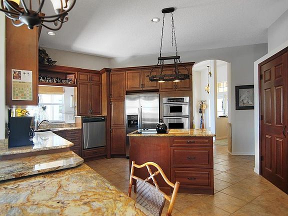 3rd image of 4252 Long Leaf Dr