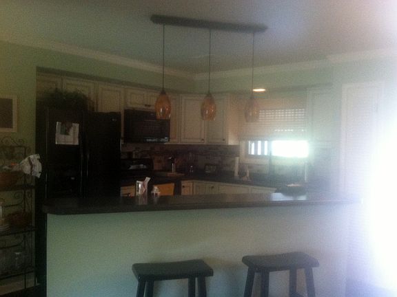 KITCHEN AND BAR AREA