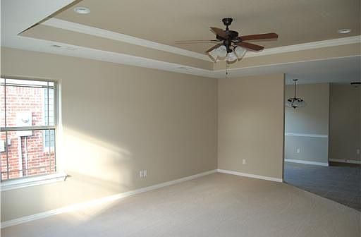 2nd image of 2644 N Sierra Ave