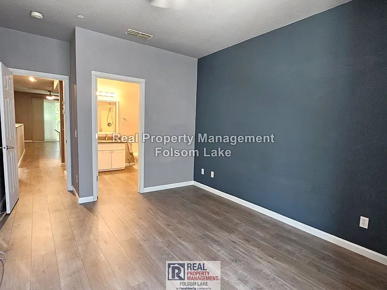 405 Harriet Ln — Photo 9
