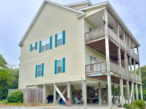 118 Shell Drive #West, Emerald Isle, NC 28594