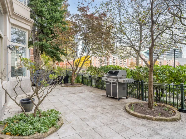 20 2nd Street image 1 of 39