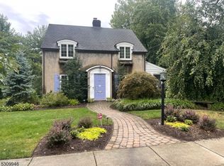 258 Kenilworth Rd, Ridgewood, NJ 07450