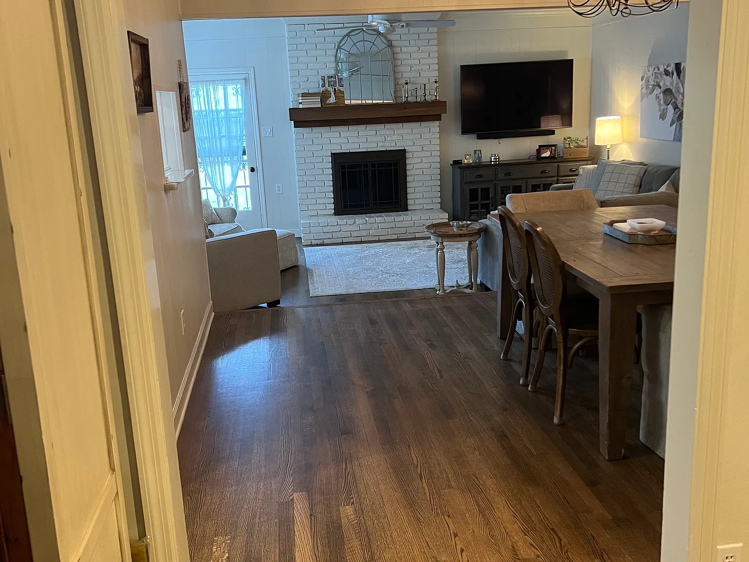 534 Chalmers Rd — Photo 1