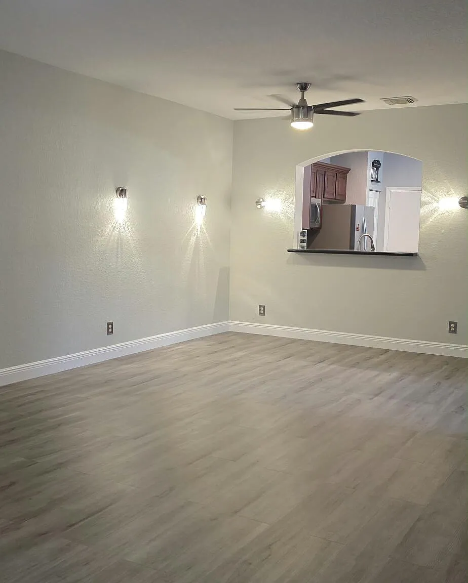 4 bed, 2.5 bath, 1872 sqft, $3,250 — Photo 4