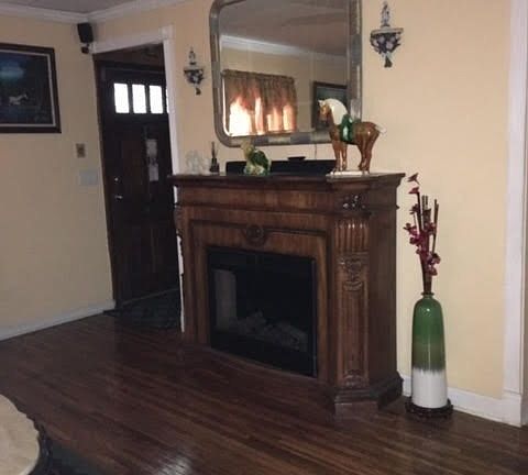 2nd image of 697 Campus St