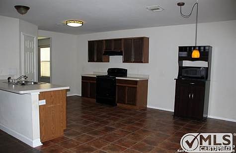 5th image of 20403 Liatris Ln