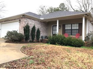 901 N Acre Dr, New Albany, MS 38652