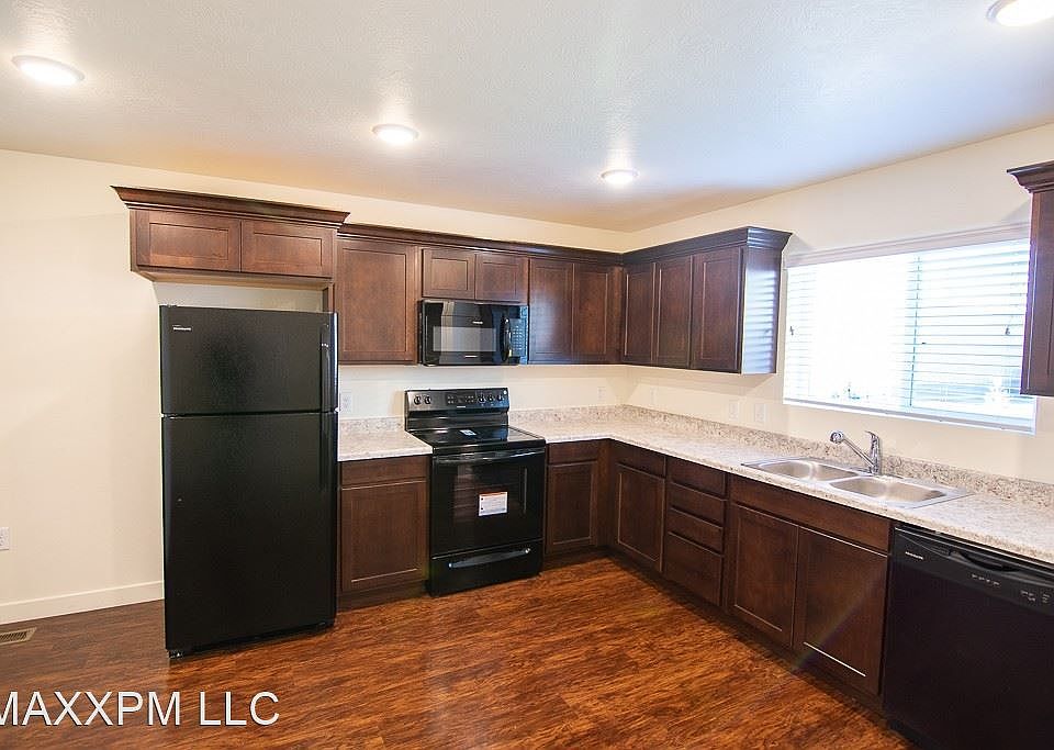 1st image of 8164 N Calf Creek Ln