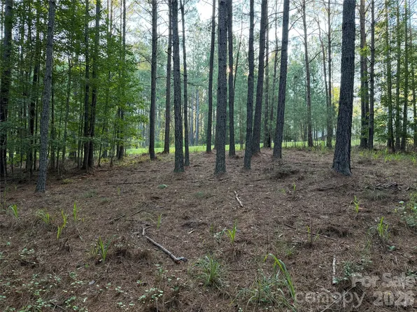 108 Whispering Pines Ln, Mooresboro, NC 28114