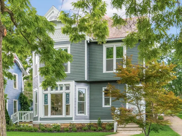423 Hudson Ave, Newark, OH 43055