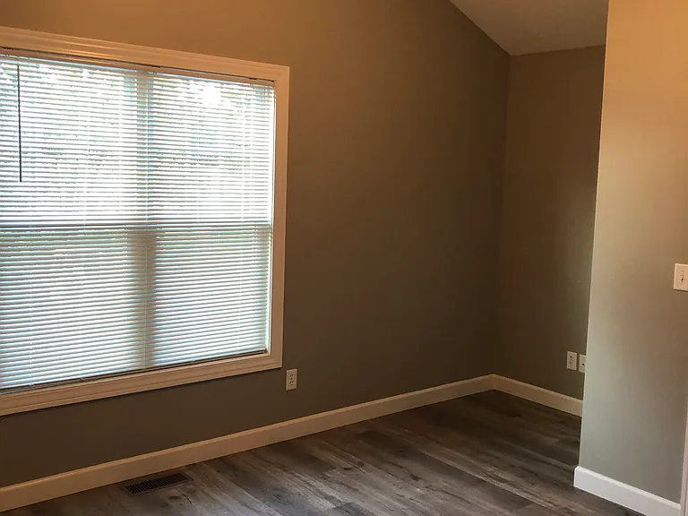 628 Davis St — Photo 16