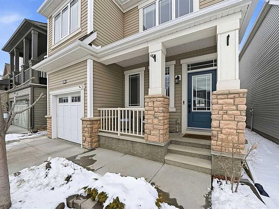 4th image of 134 Windrow Line SW